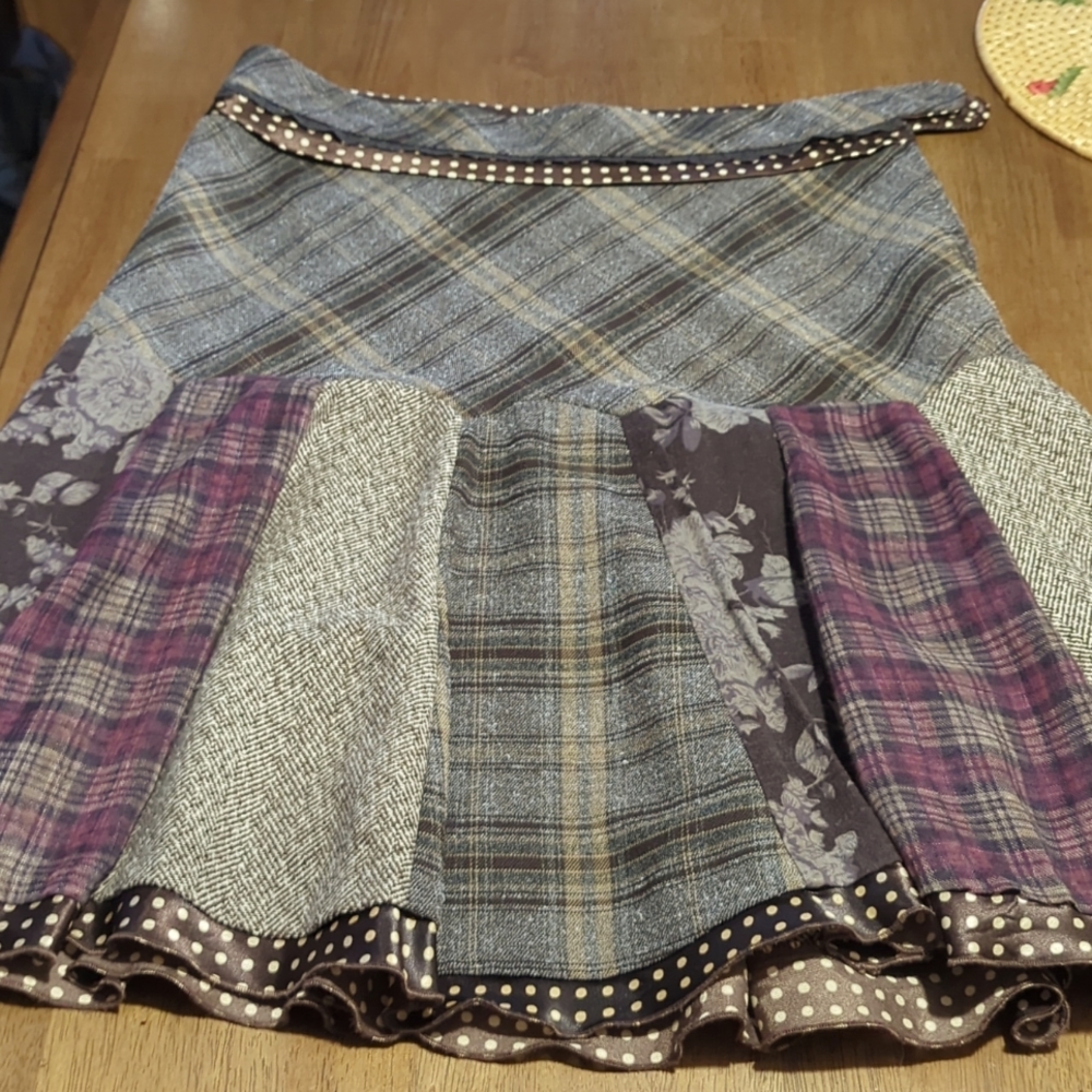 Lovely Pattered Flare Skirt sz1/2